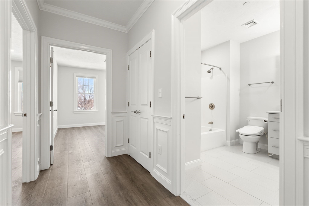 320 Middlesex Ave # A207