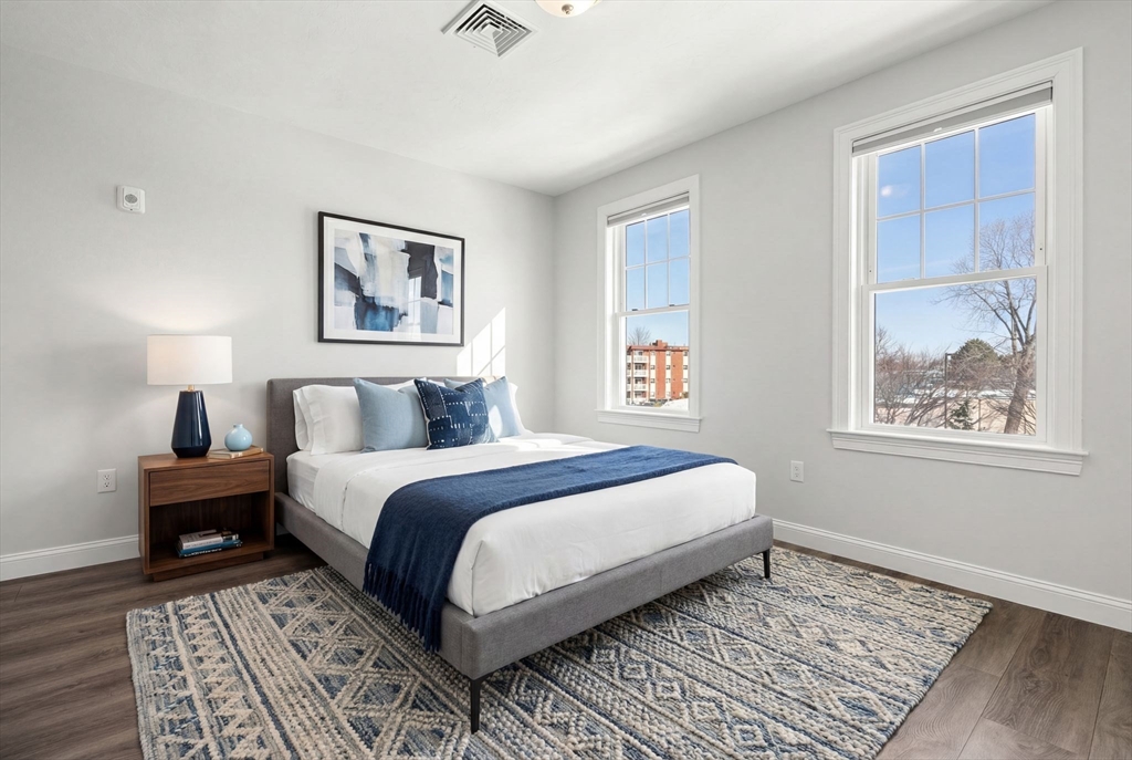 320 Middlesex Ave # A207