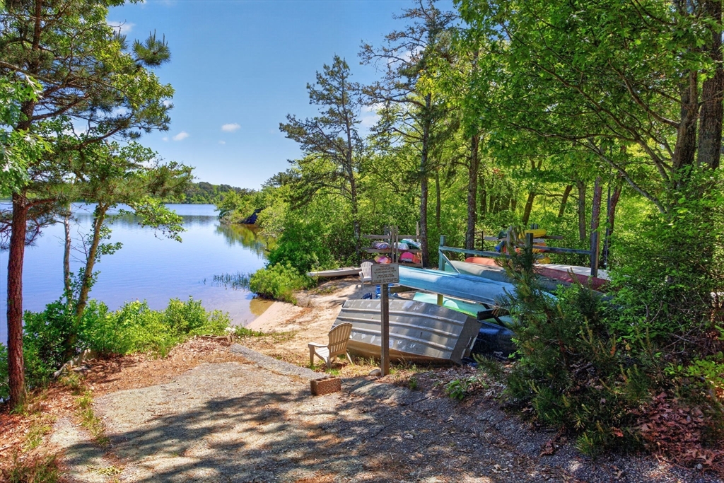 98 Leland Rd