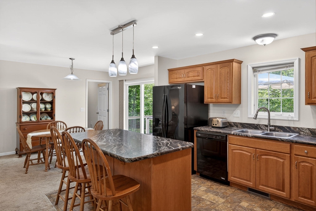 98 Leland Rd