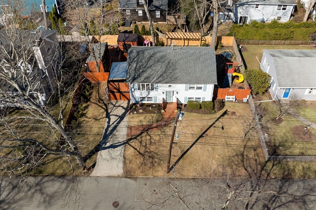 51 Cove Ave
