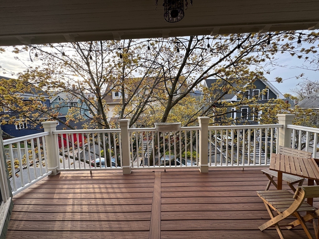 38 Pinckney St # 3