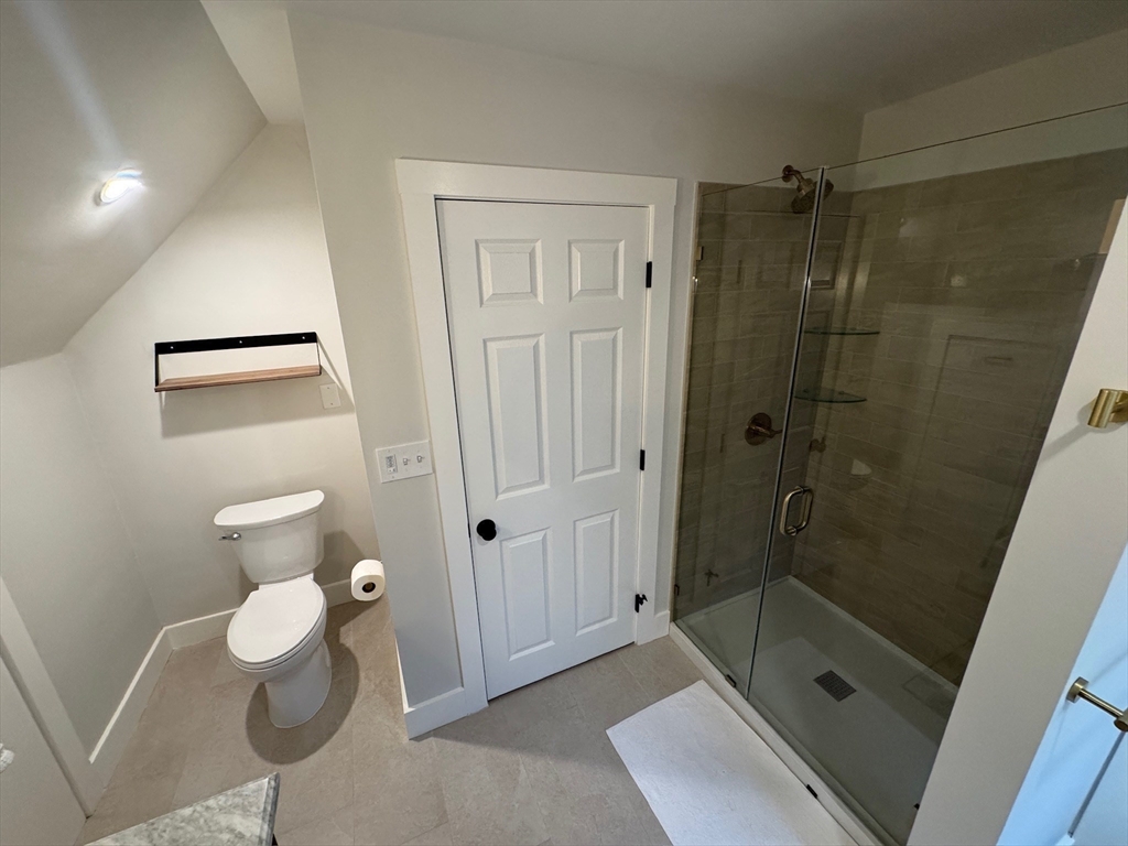 38 Pinckney St # 3