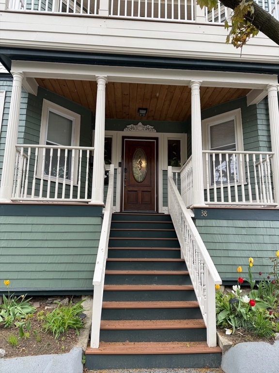 38 Pinckney St # 3