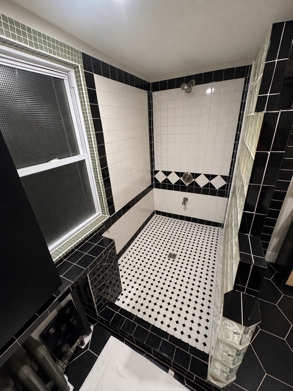 38 Pinckney St # 3