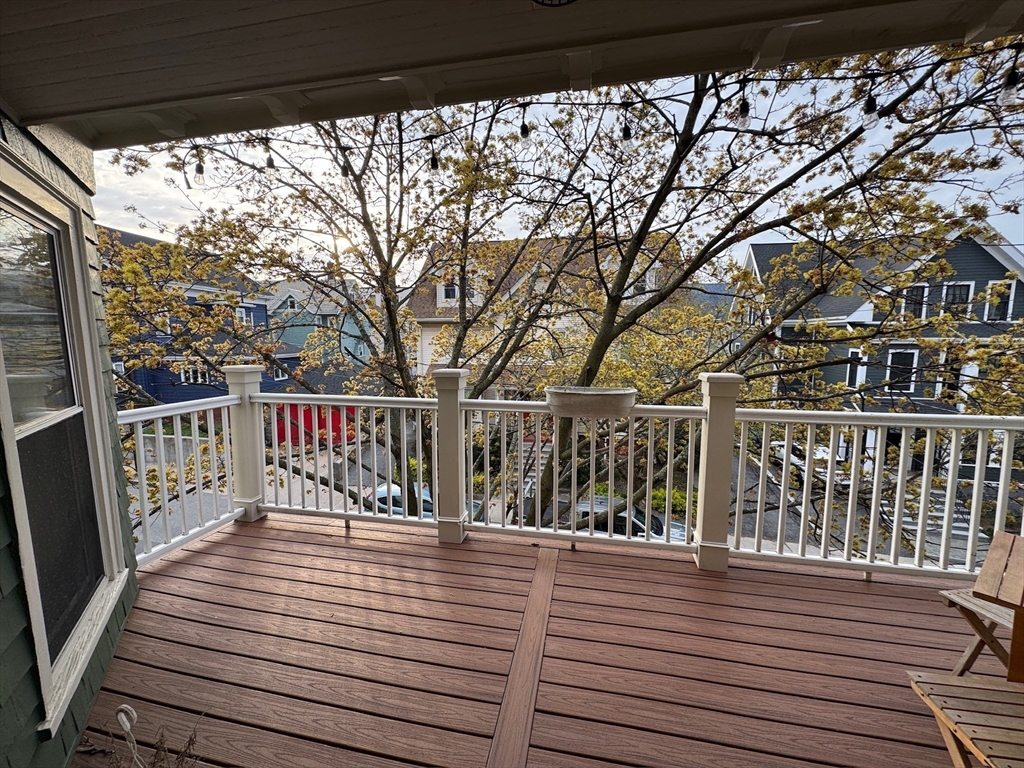 38 Pinckney St # 3