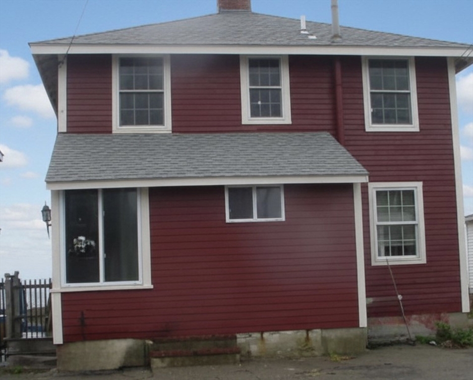 274 Foster Ave