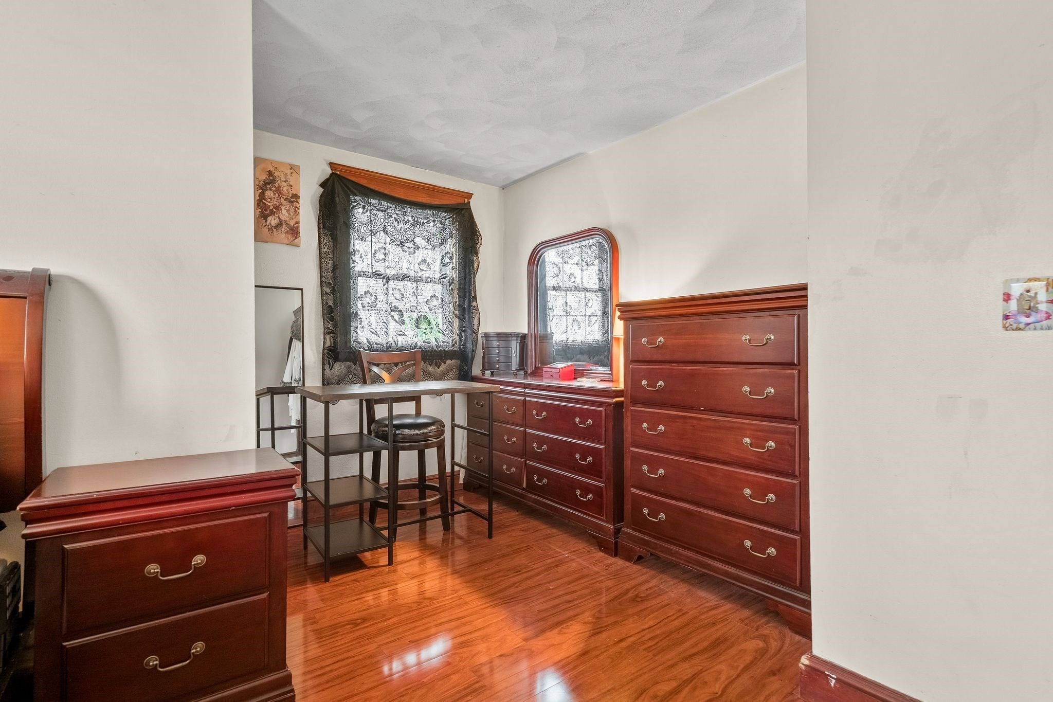 21 Fells Ave