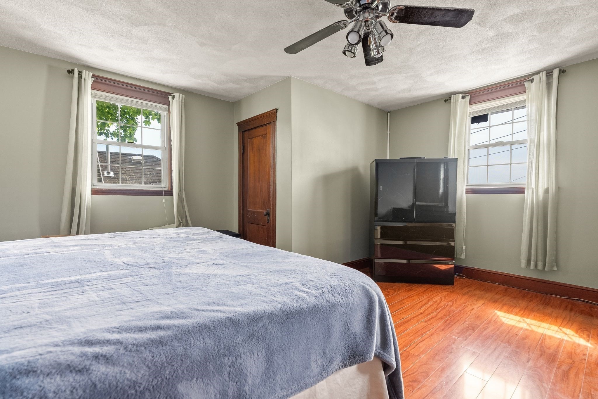 21 Fells Ave