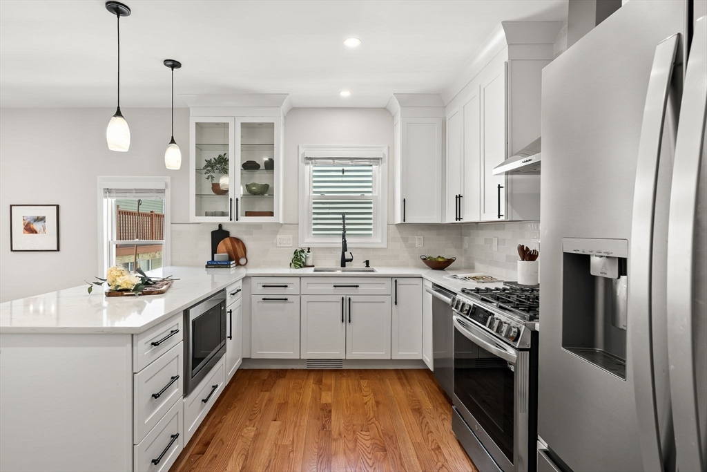 156 Locust St