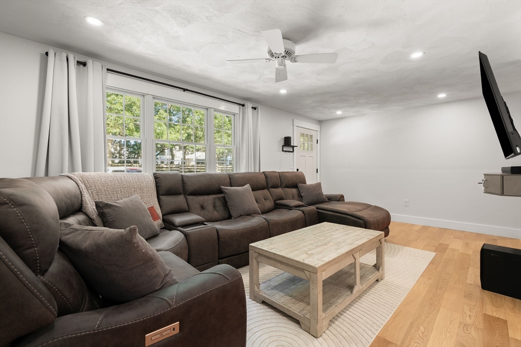27 Frank Baker Rd