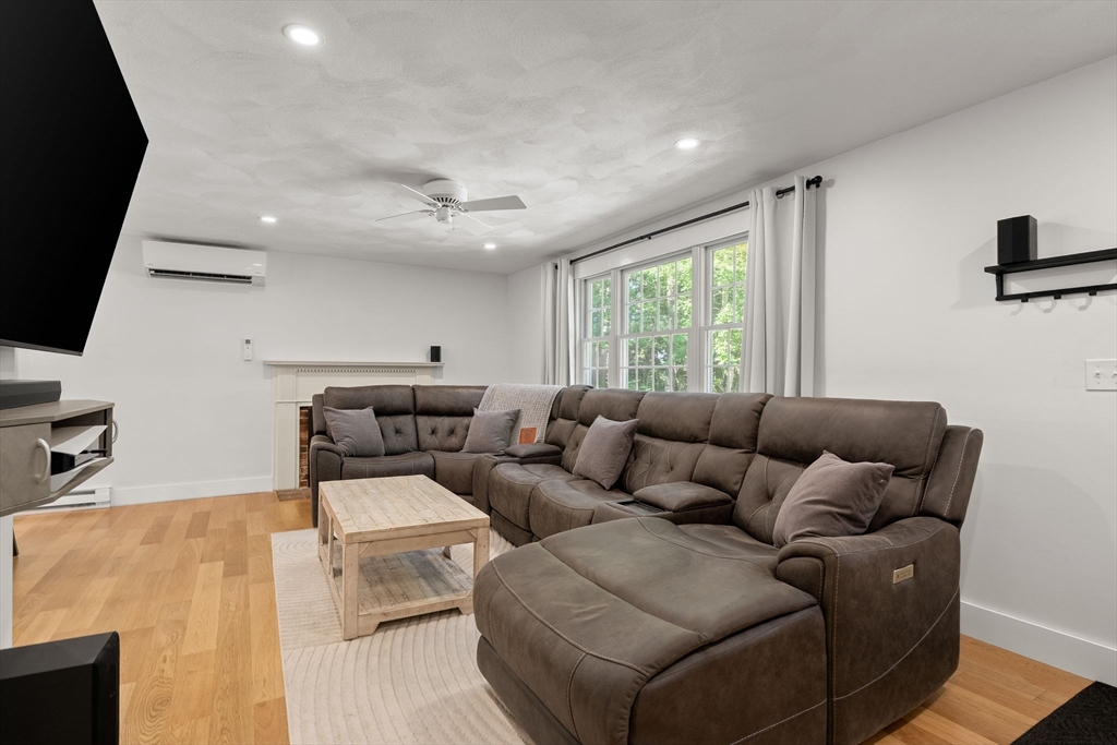 27 Frank Baker Rd
