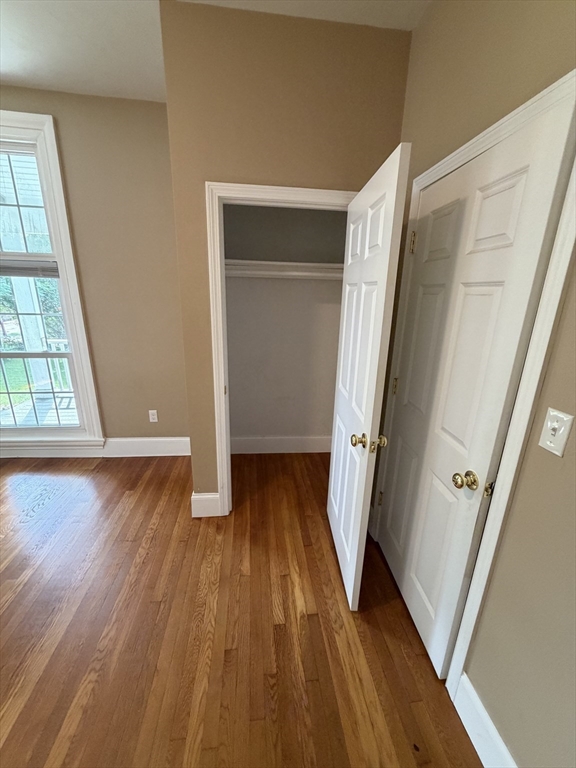 32 Warren St # 1
