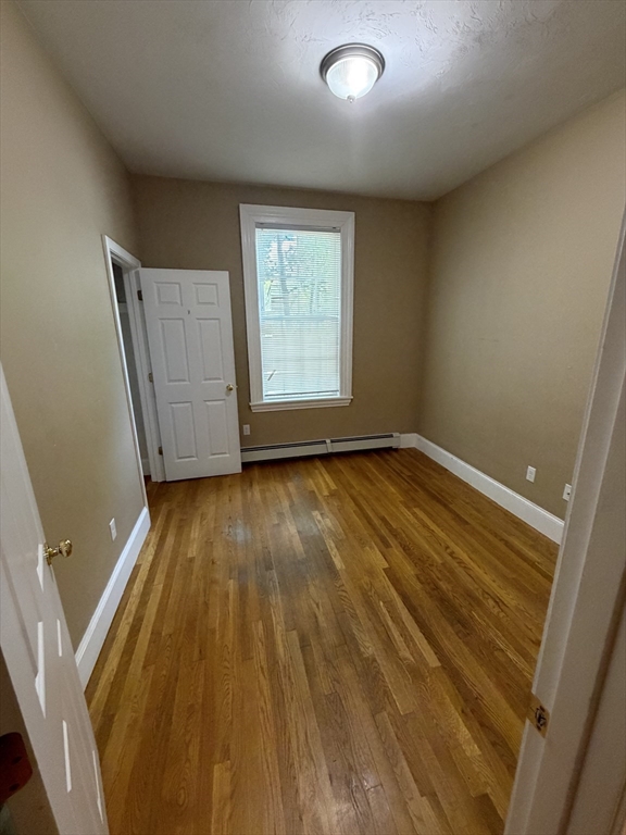 32 Warren St # 1