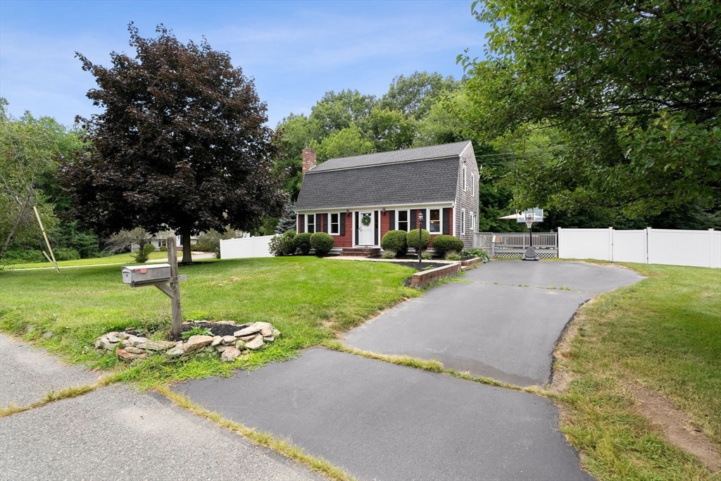 12 Enwright Way