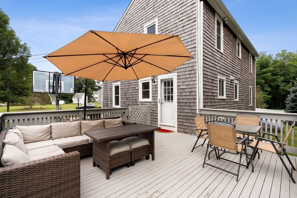 12 Enwright Way