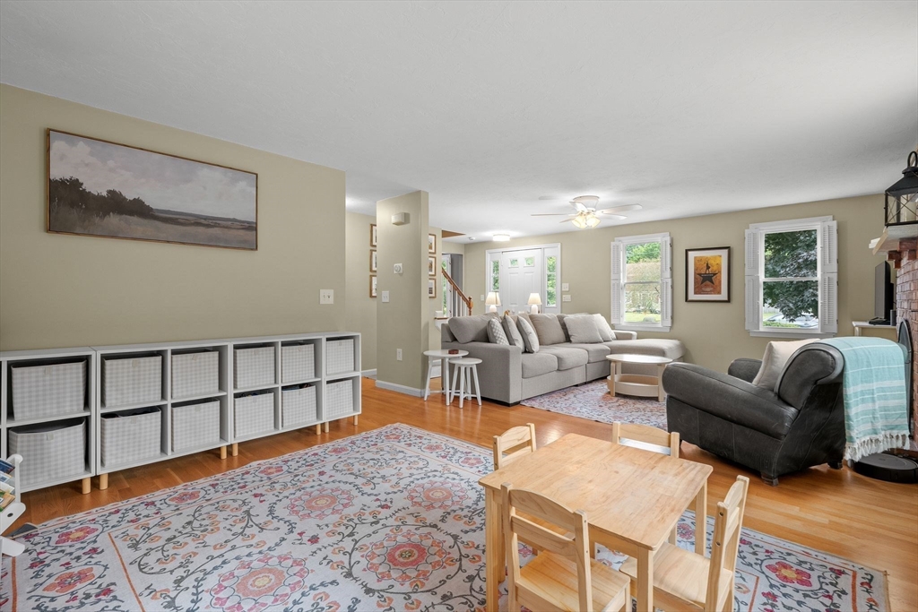 12 Enwright Way