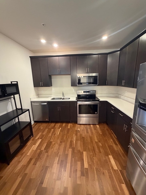 70 Trotter Rd # 306