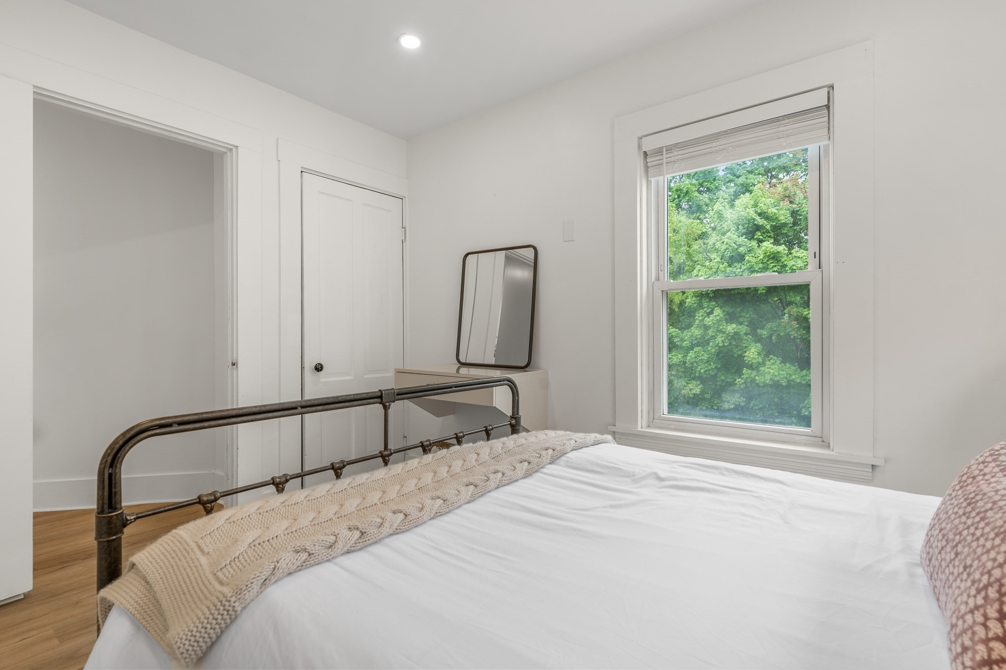 29 Sterling St # 29