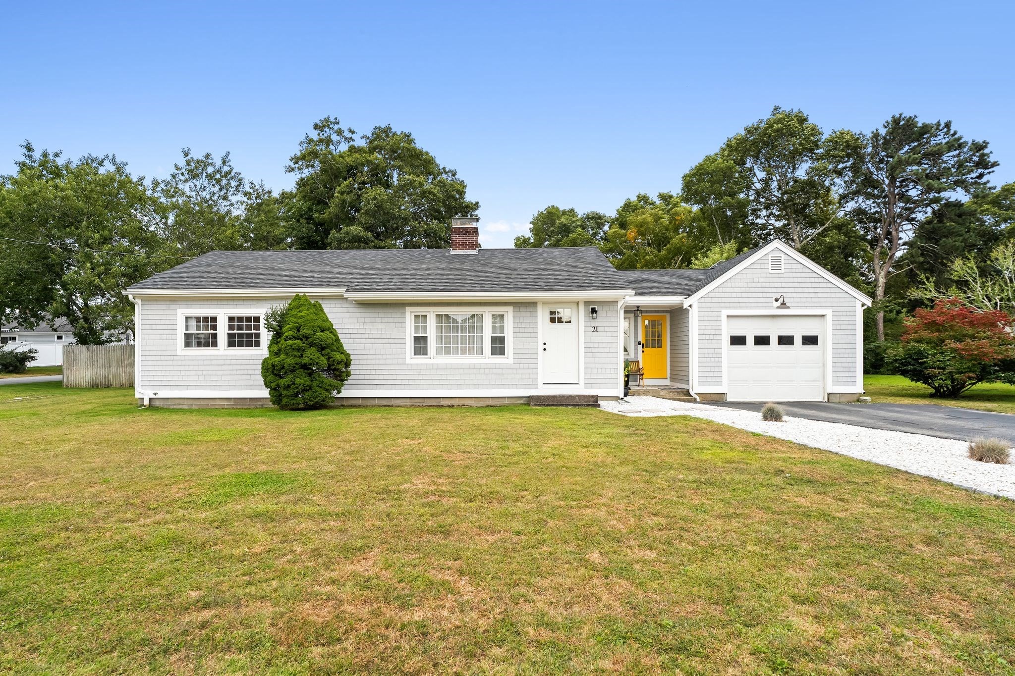 21 Hazelmoor Rd