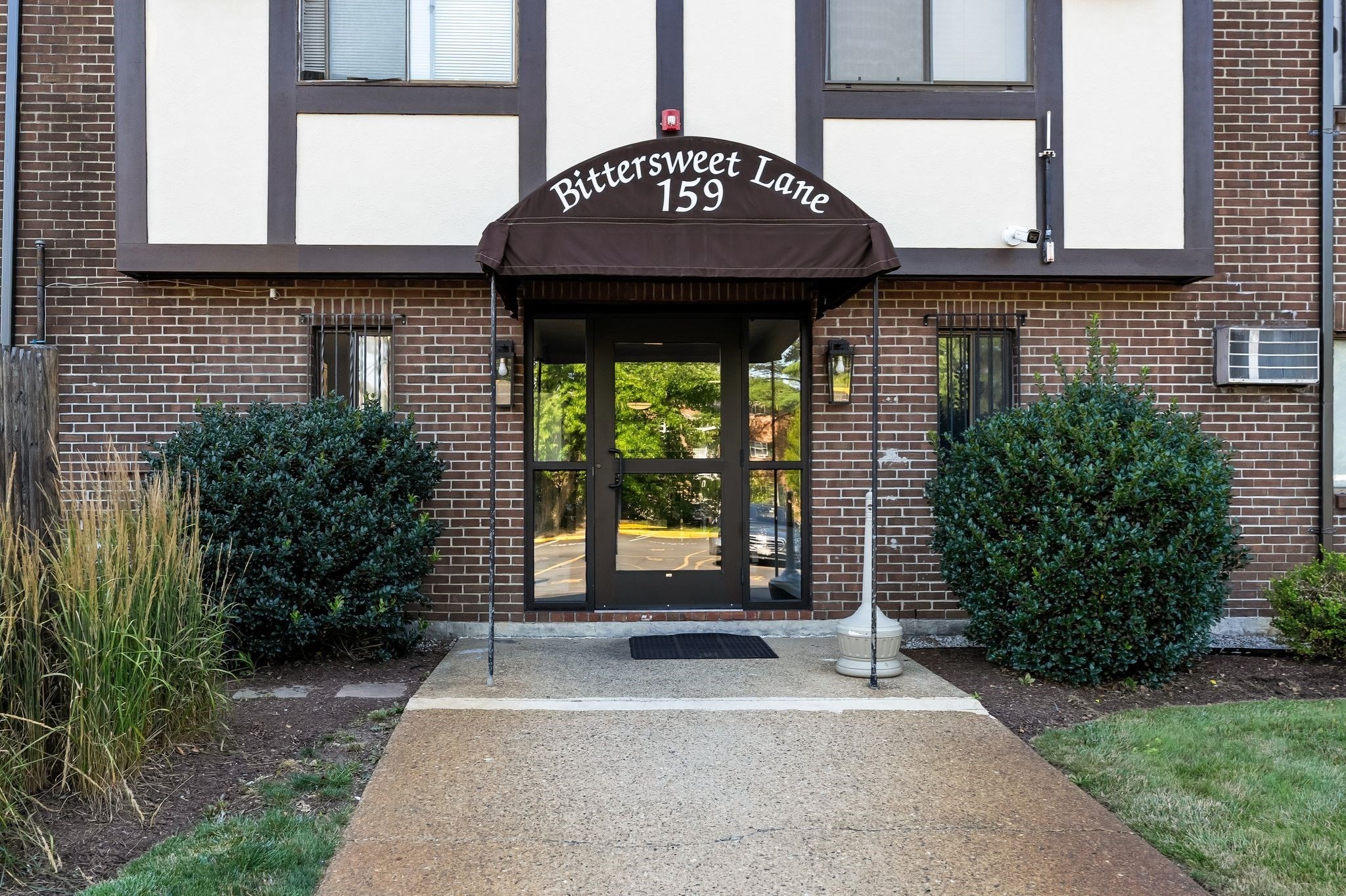 159 Bittersweet Ln # 121