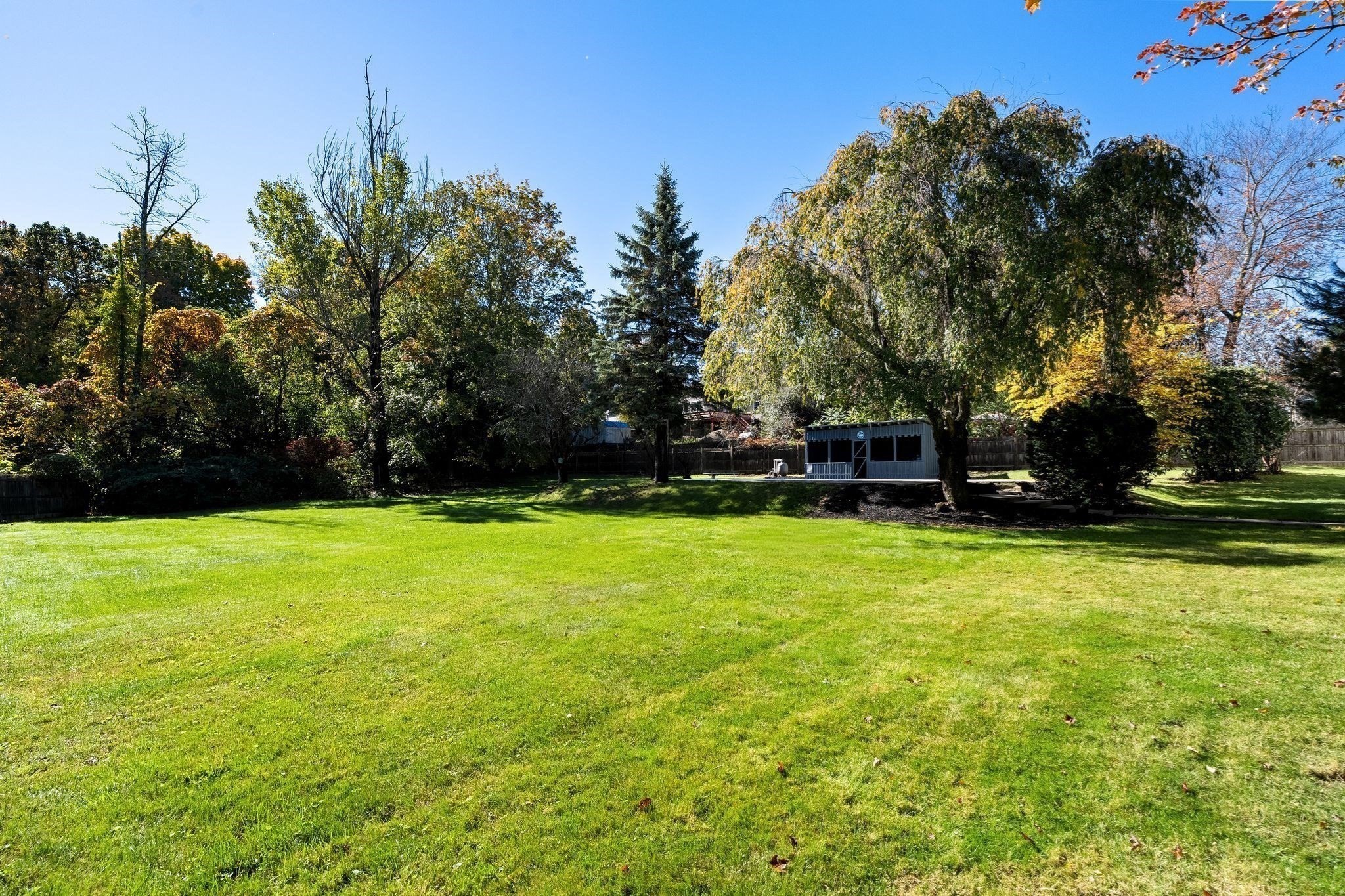 488 Elm St