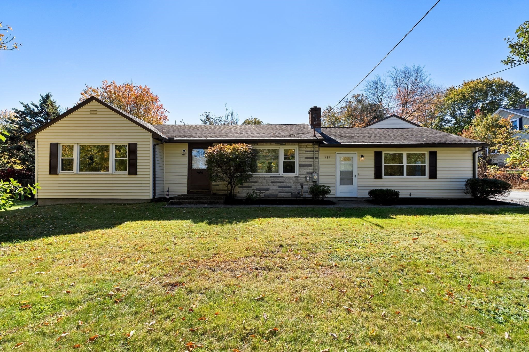 488 Elm St