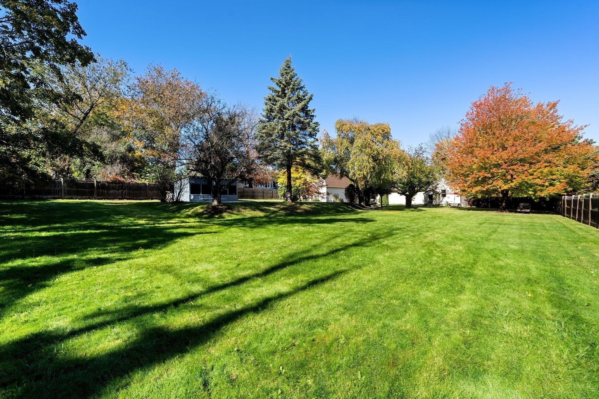 488 Elm St