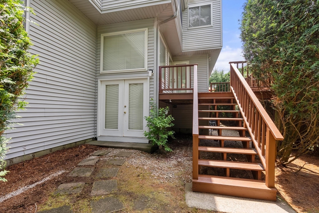 453 Captain Eames Circle # 453