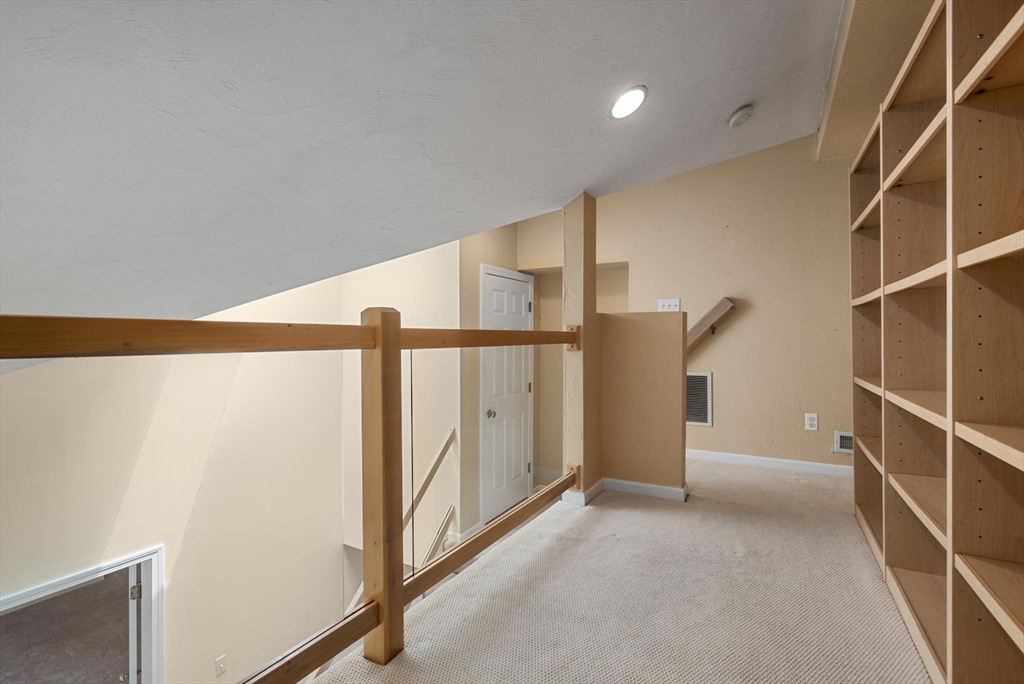 453 Captain Eames Circle # 453