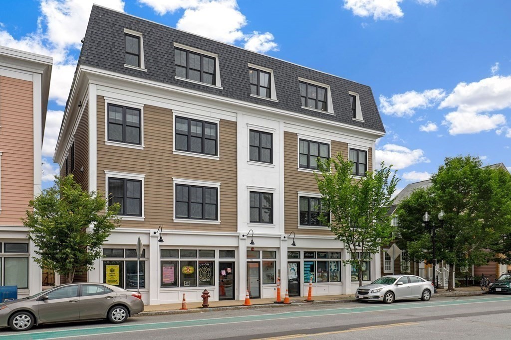 593 Somerville Unit: 6
