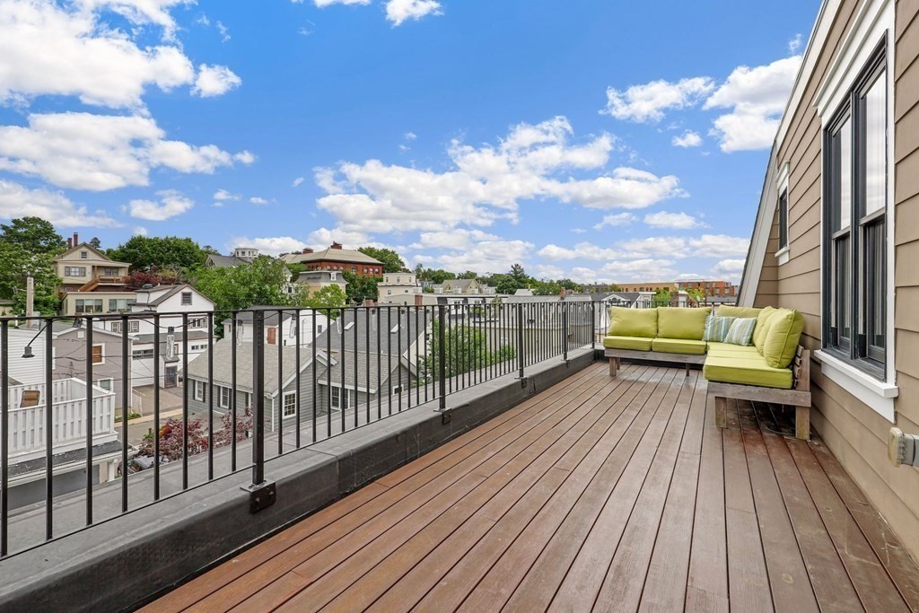 593 Somerville Unit: 6