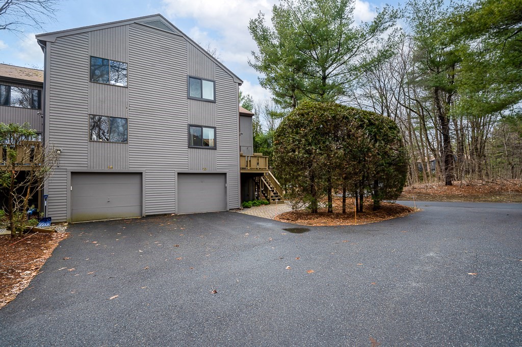 18 Treetop Park # 18