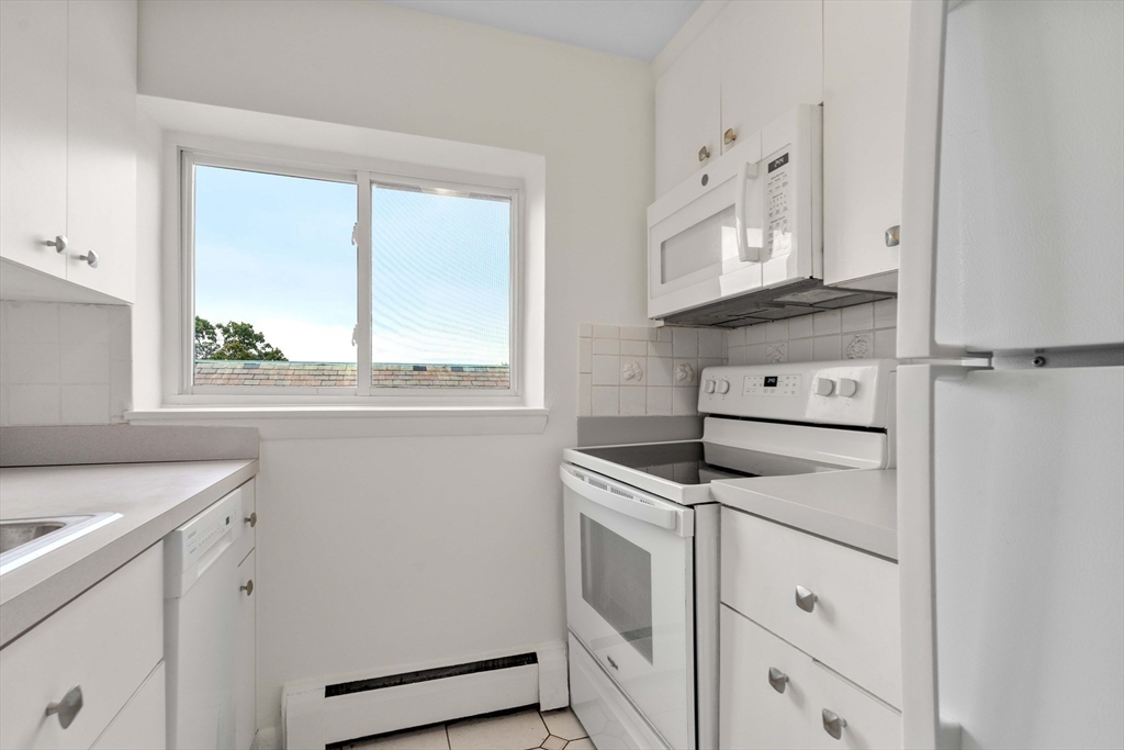 425 South Huntington Ave # 14