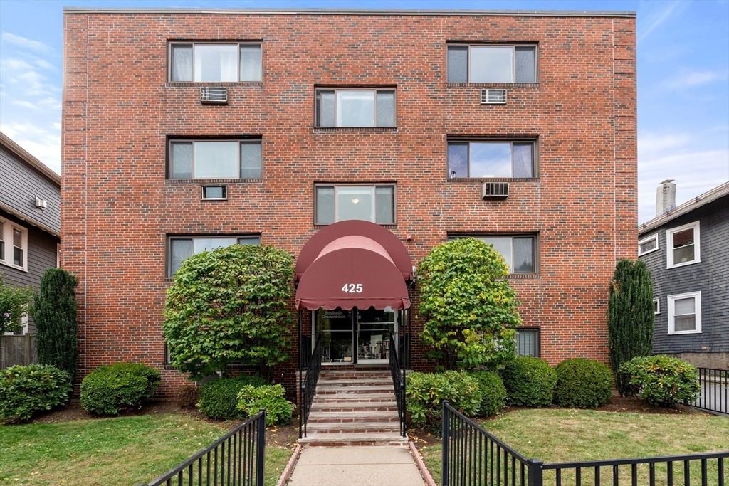425 South Huntington Ave # 14