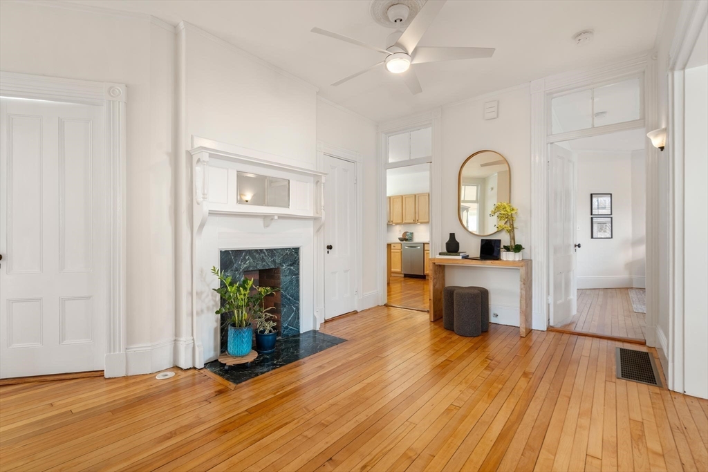 801 Centre St # 1
