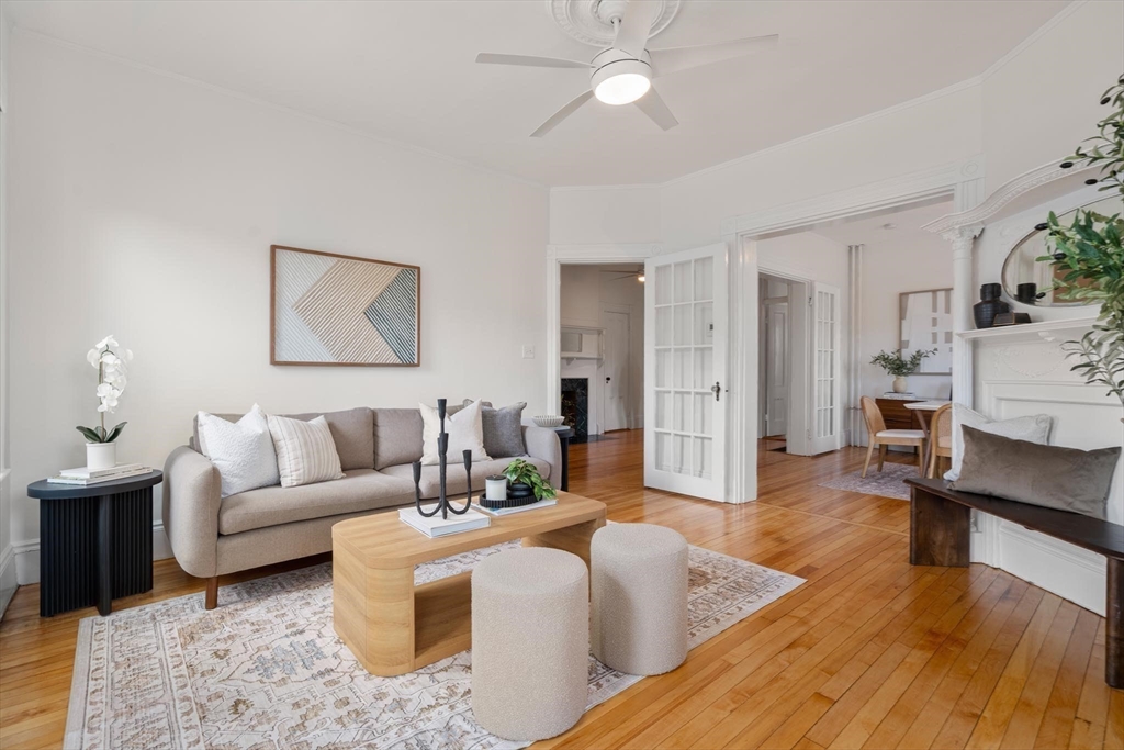 801 Centre St # 1