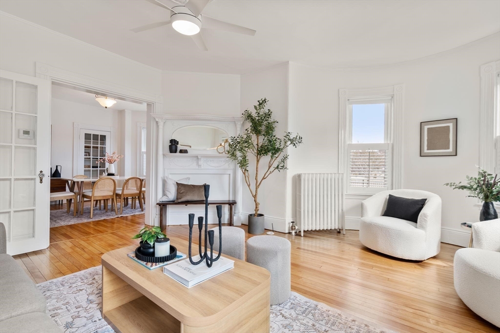 801 Centre St # 1