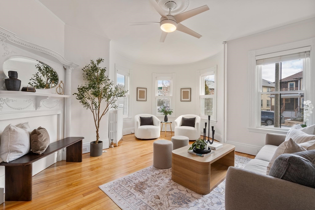801 Centre St # 1
