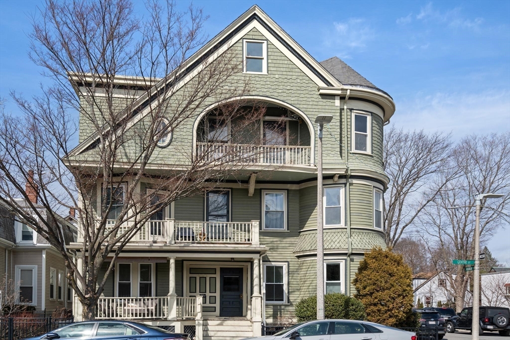 801 Centre St # 1