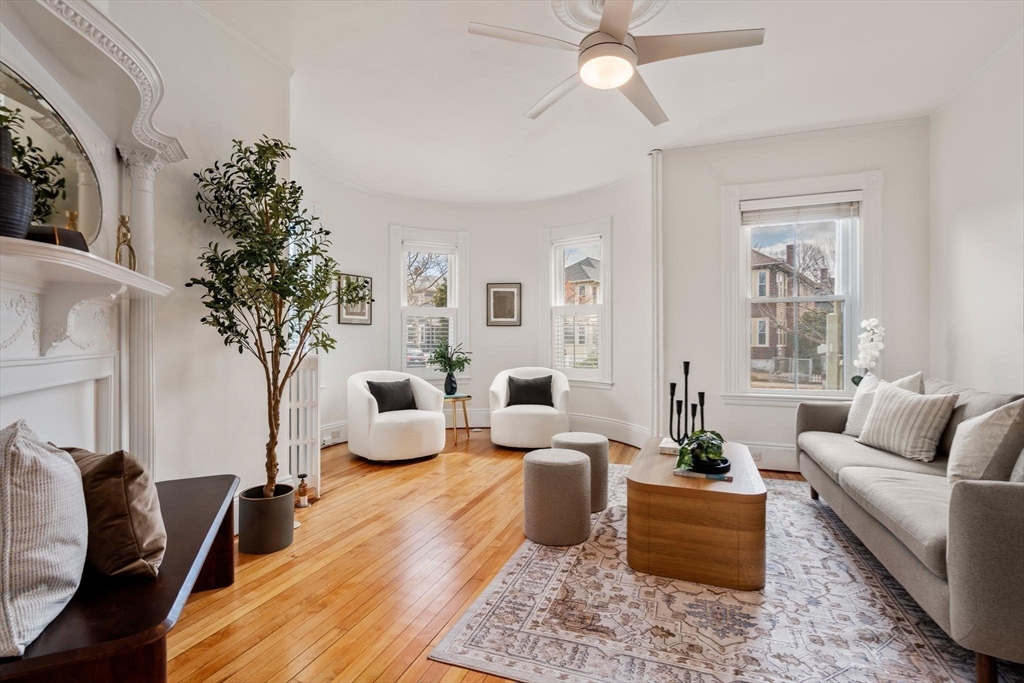 801 Centre St # 1