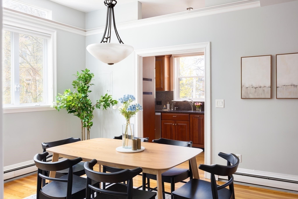 337 Harvard St # 3 Unit: #3