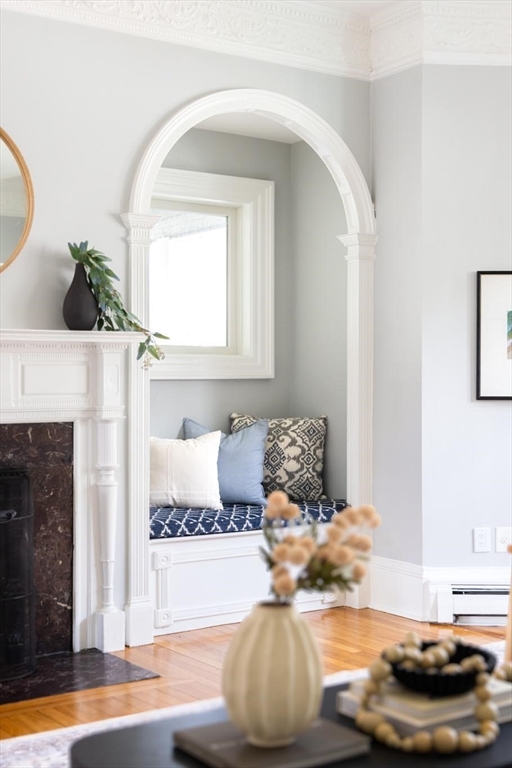 337 Harvard St # 3 Unit: #3