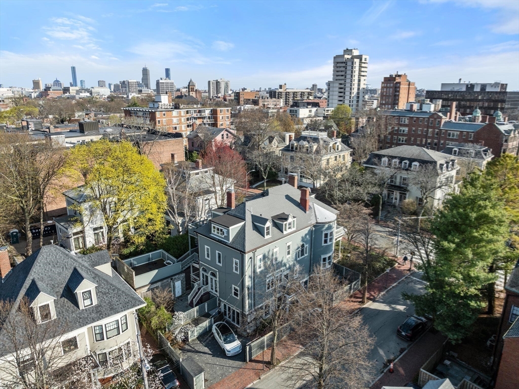 337 Harvard St # 3 Unit: #3