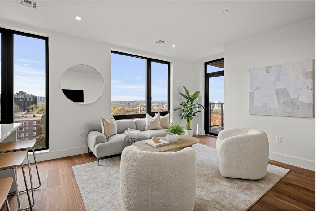 1515 Commonwealth Ave # 506