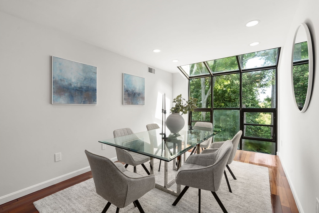 553 Boylston St # 2 Unit: C-2