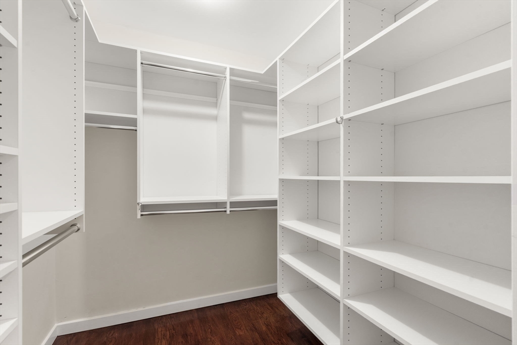 553 Boylston St # 2 Unit: C-2