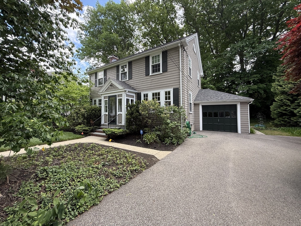 24 Beverly Rd # 24