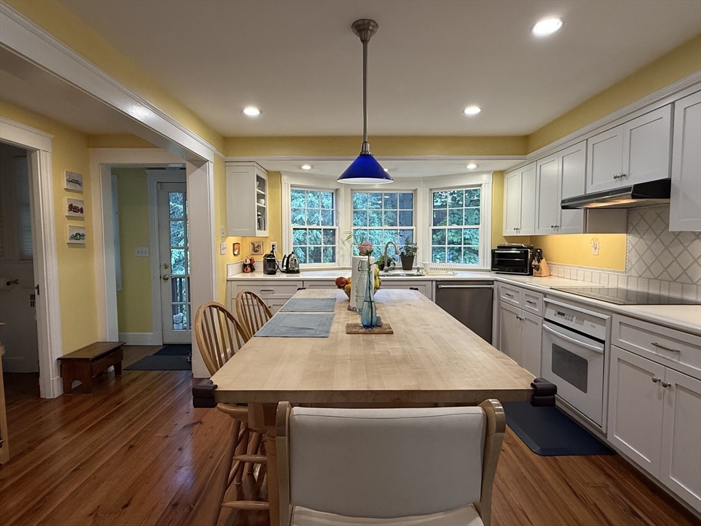 24 Beverly Rd # 24