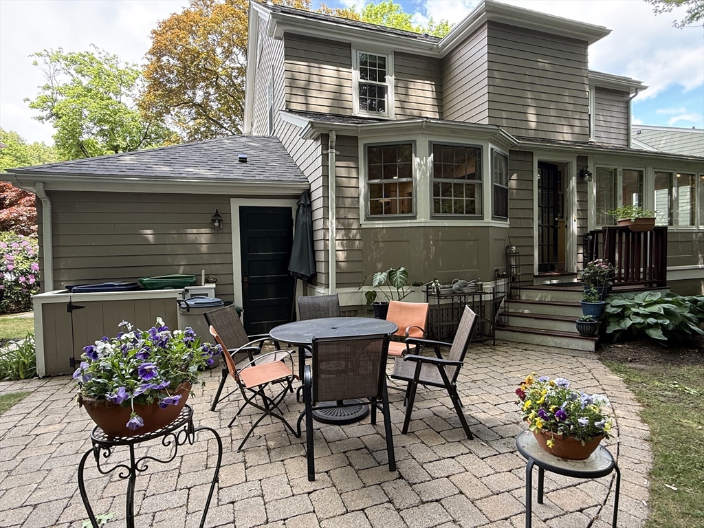 24 Beverly Rd # 24